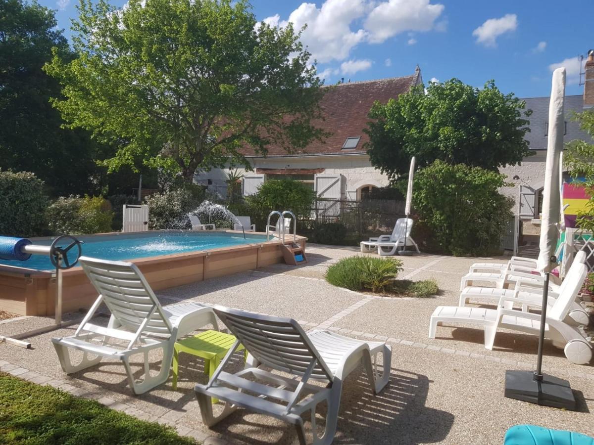 Gîte La Grange, lits fait à l'arrivée, serviettes de toilettes, piscine partagée, 25 min de Beauval, 4 km de Chenonceau Saint-Georges-sur-Cher Extérieur photo